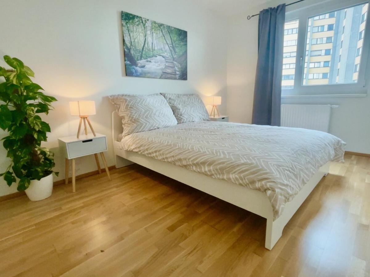 Bright Modern Flat With Balcony Apartment Виена Екстериор снимка